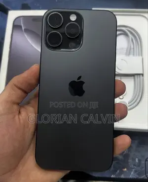 New Apple iPhone 16 Pro Max 256 GB Black
