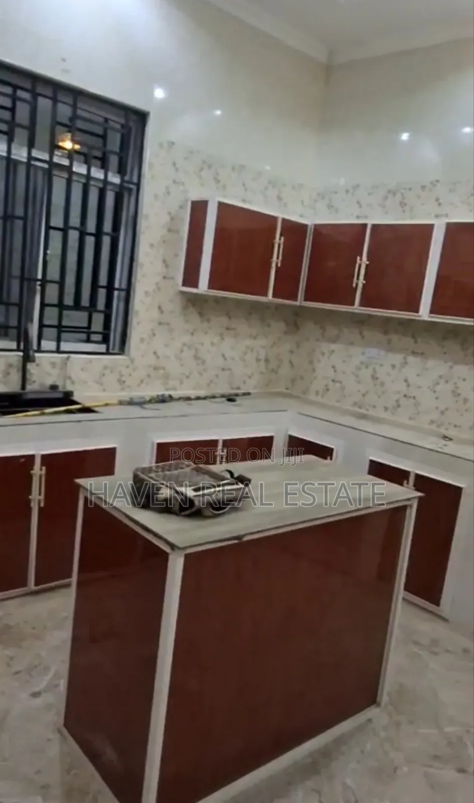 4bdrm House in Mjini for rent