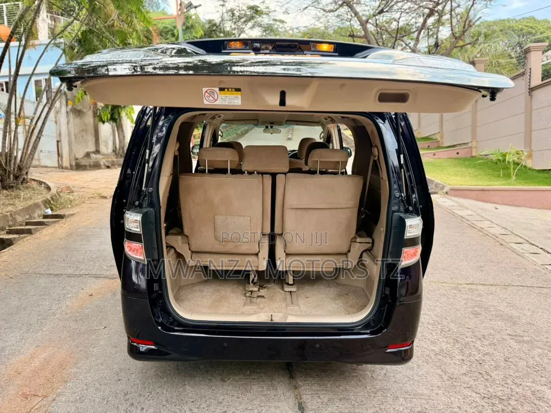 Toyota Alphard 2009 Black