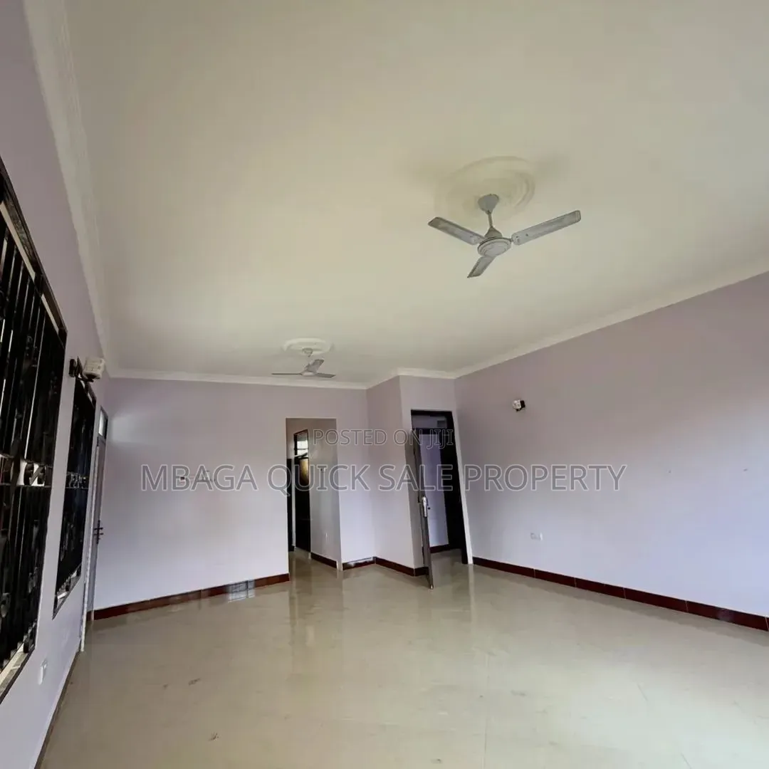 4bdrm House in Ununio Beach, Mbweni for rent