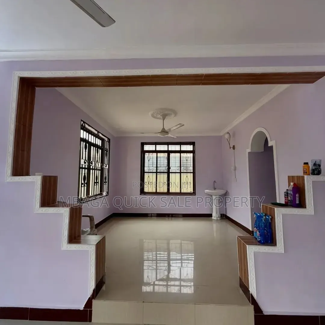4bdrm House in Ununio Beach, Mbweni for rent