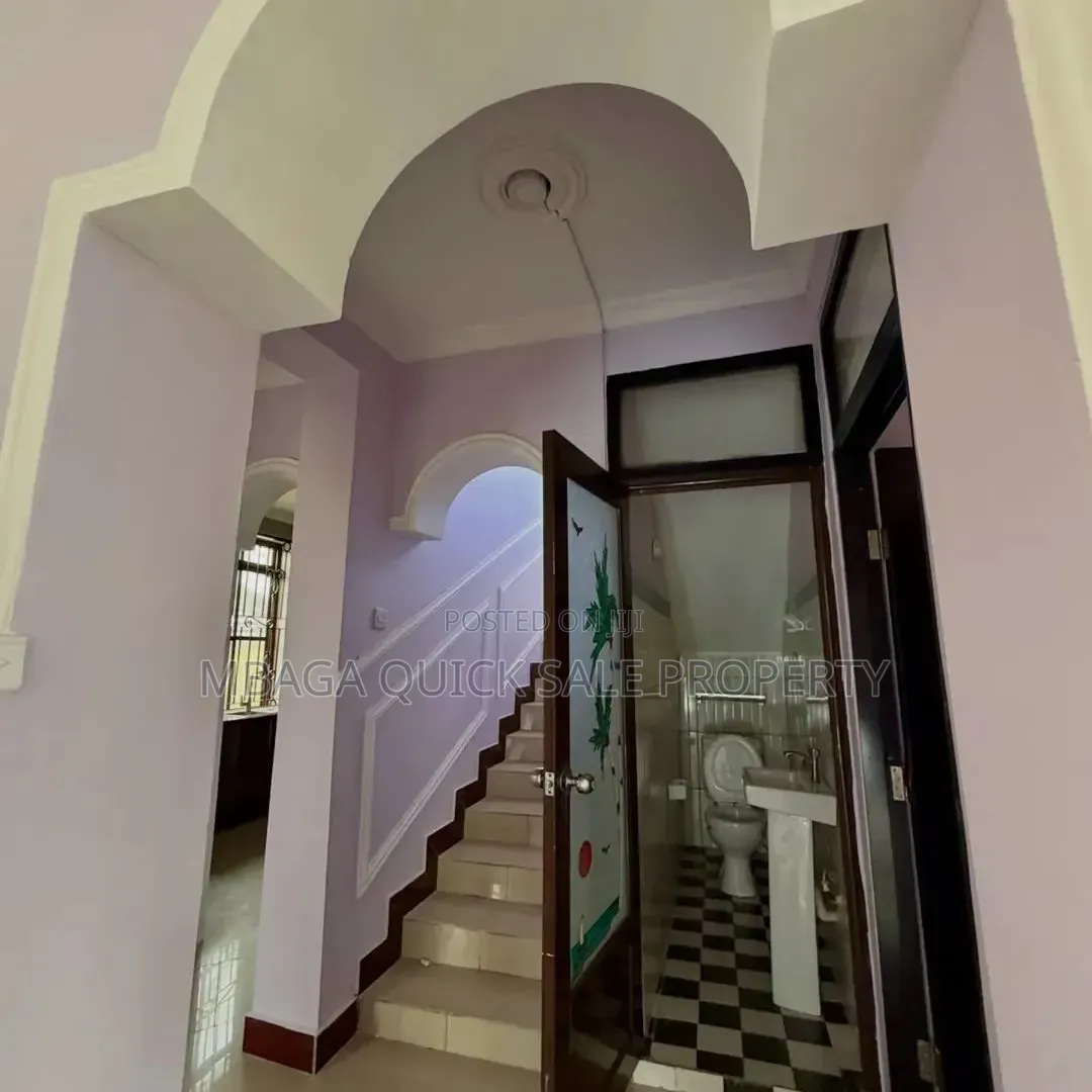 4bdrm House in Ununio Beach, Mbweni for rent