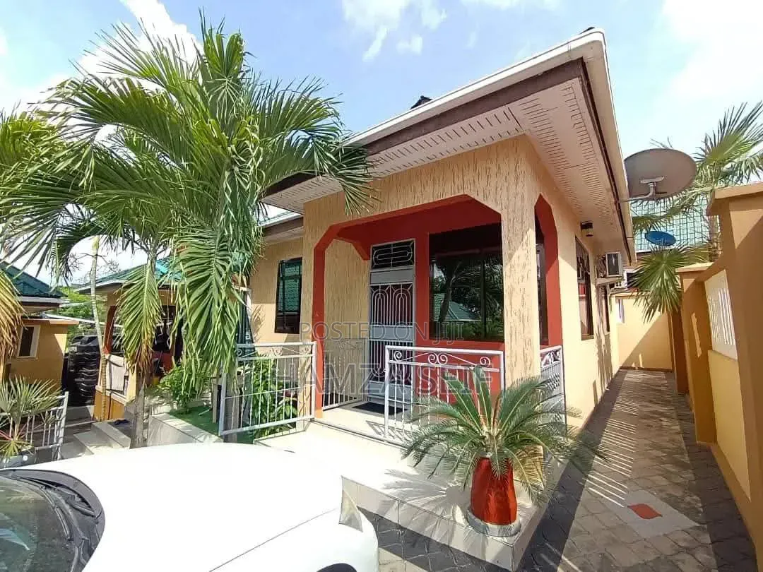 1bdrm House in Kinondoni for rent