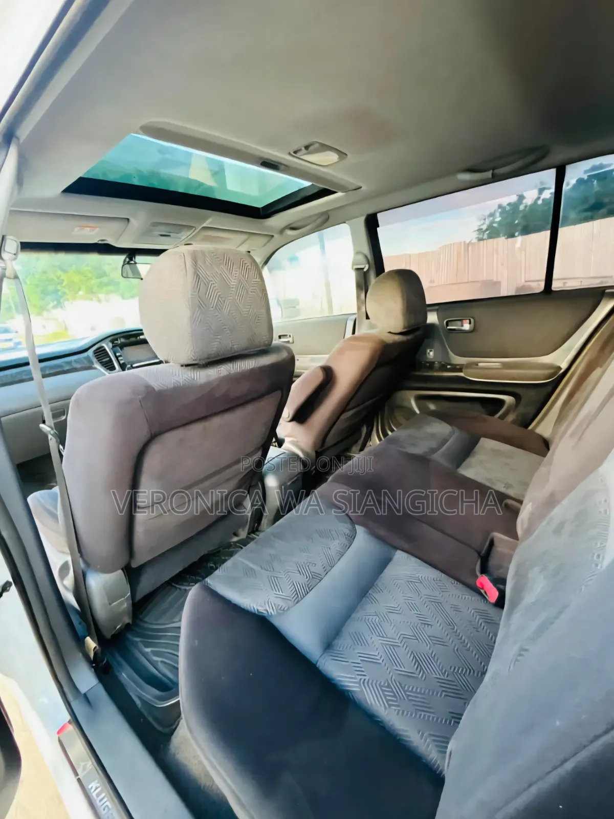 Toyota Kluger 2004 White