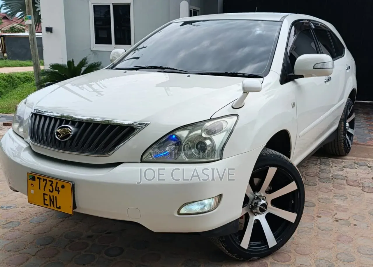 Toyota Harrier 2.4 4WD 2010 White