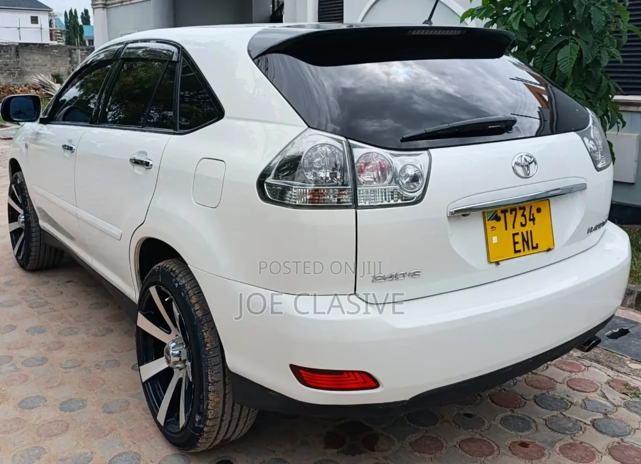Toyota Harrier 2.4 4WD 2010 White