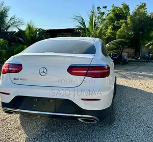 Mercedes-Benz GLC-Class 2017 White