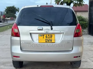 Toyota Corolla Spacio 2005 Silver