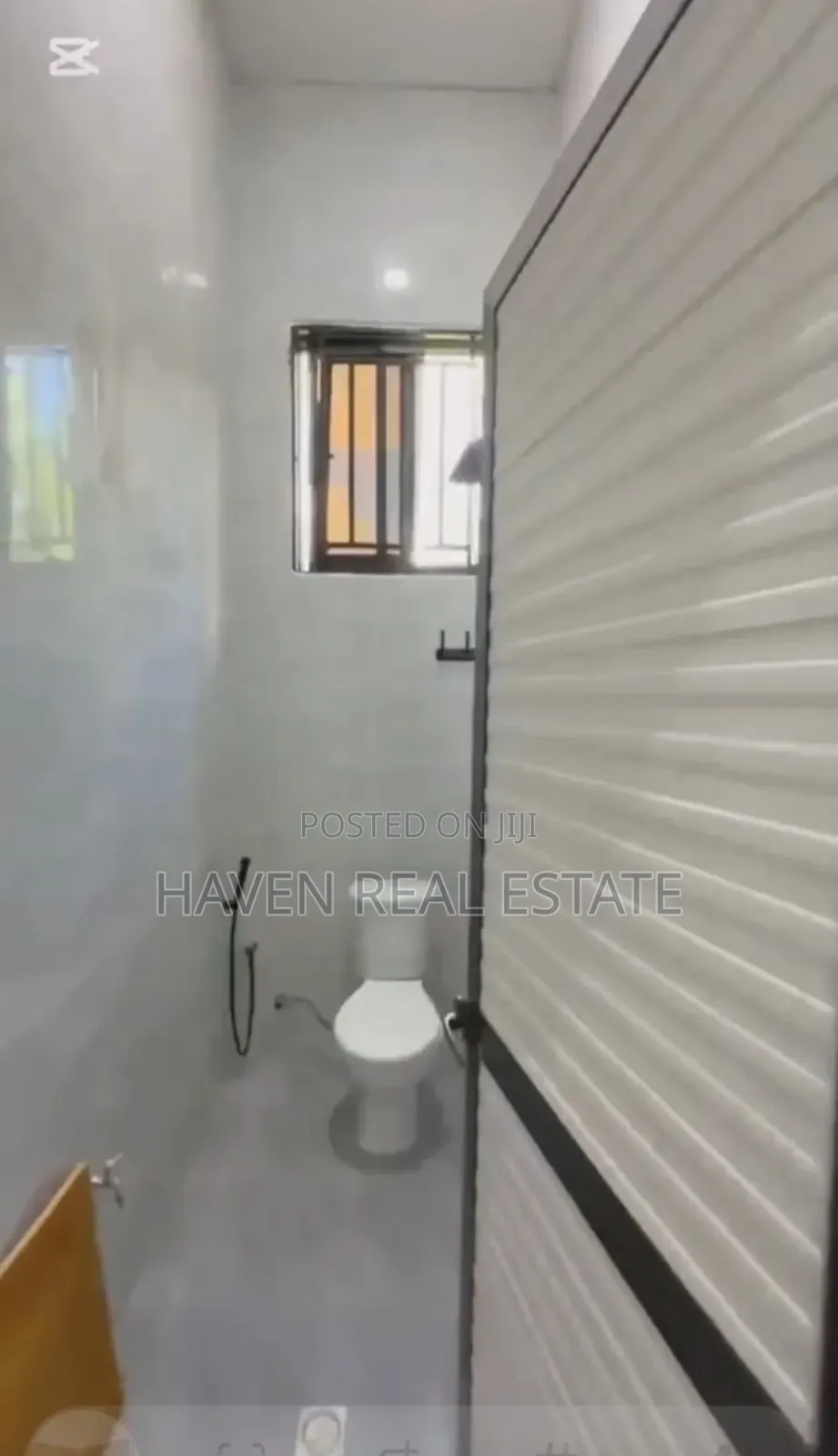 3bdrm House in Goba for sale