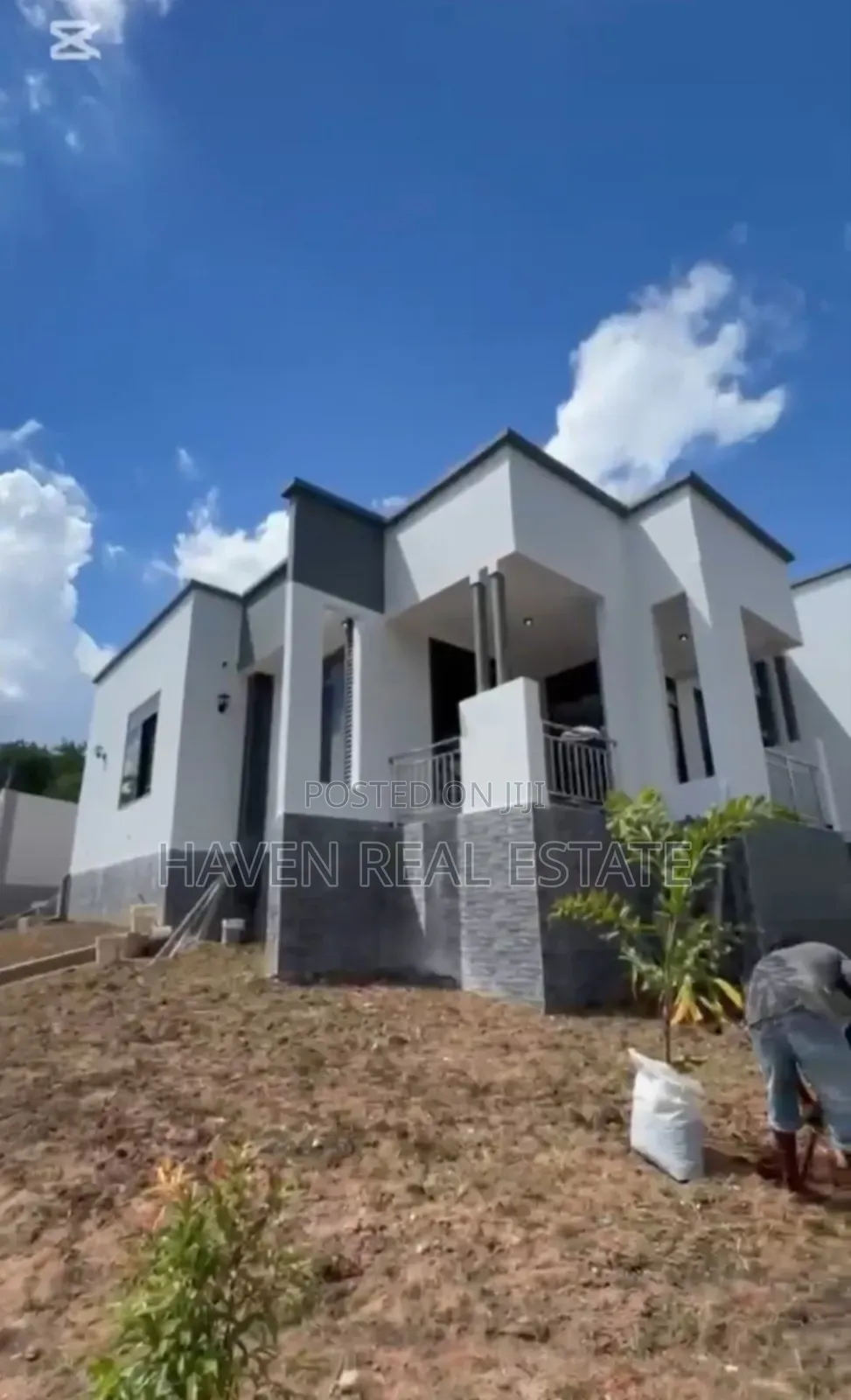 3bdrm House in Goba for sale