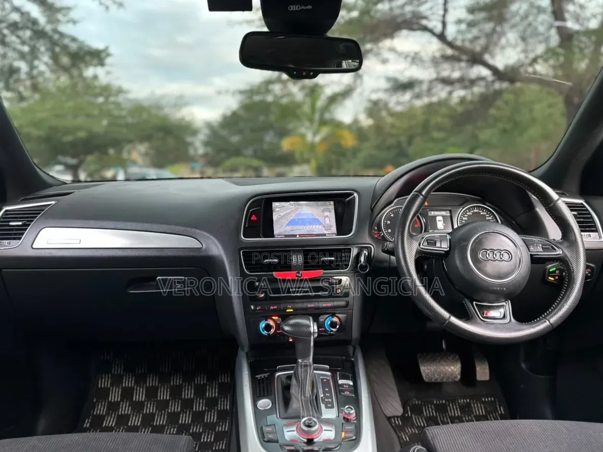 Audi Q5 2012 Black