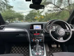 Audi Q5 2012 Black