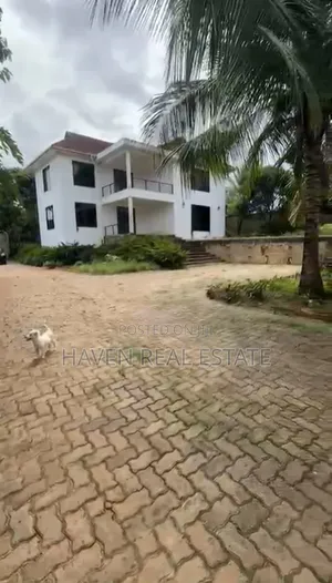 4bdrm House in Kinondoni for sale