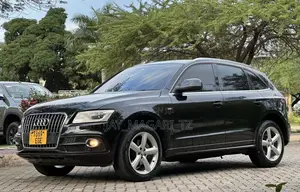 Audi Q5 2012 Black