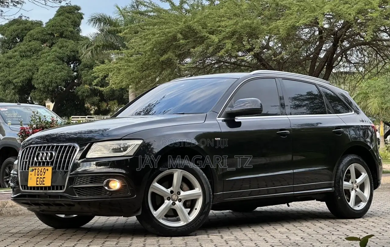 Audi Q5 2012 Black