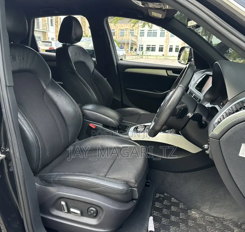 Audi Q5 2012 Black