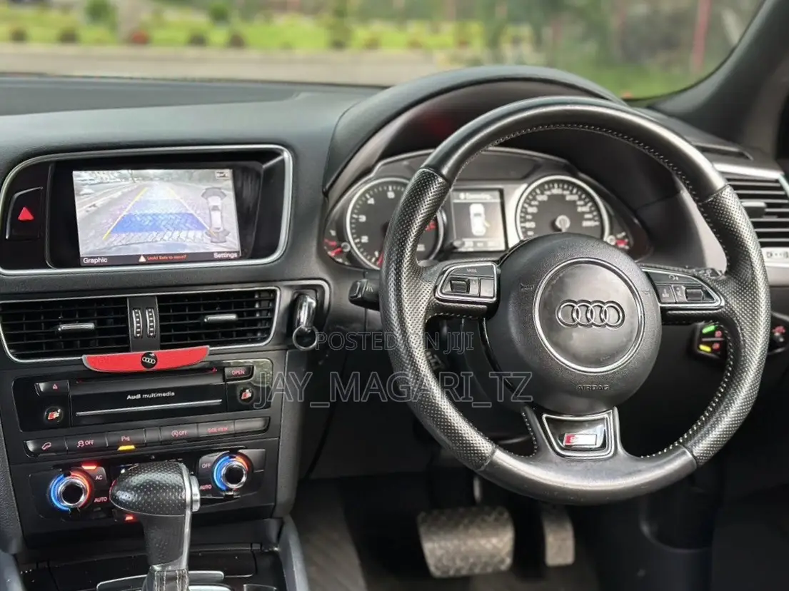 Audi Q5 2012 Black