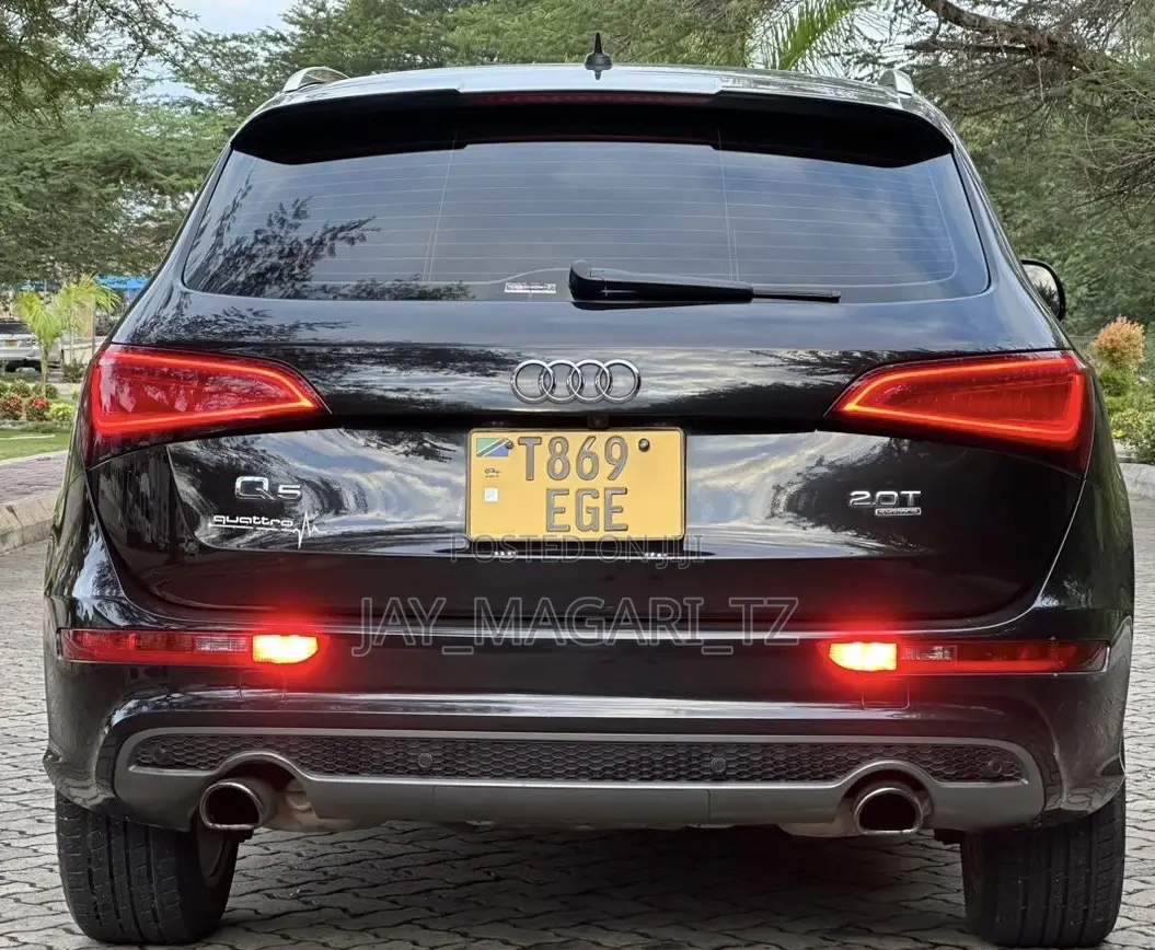 Audi Q5 2012 Black