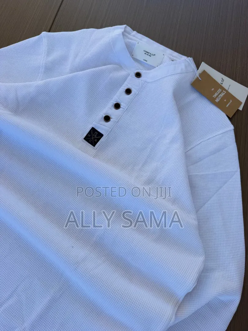 Men's T-Shirt Chinese Color Very Quality