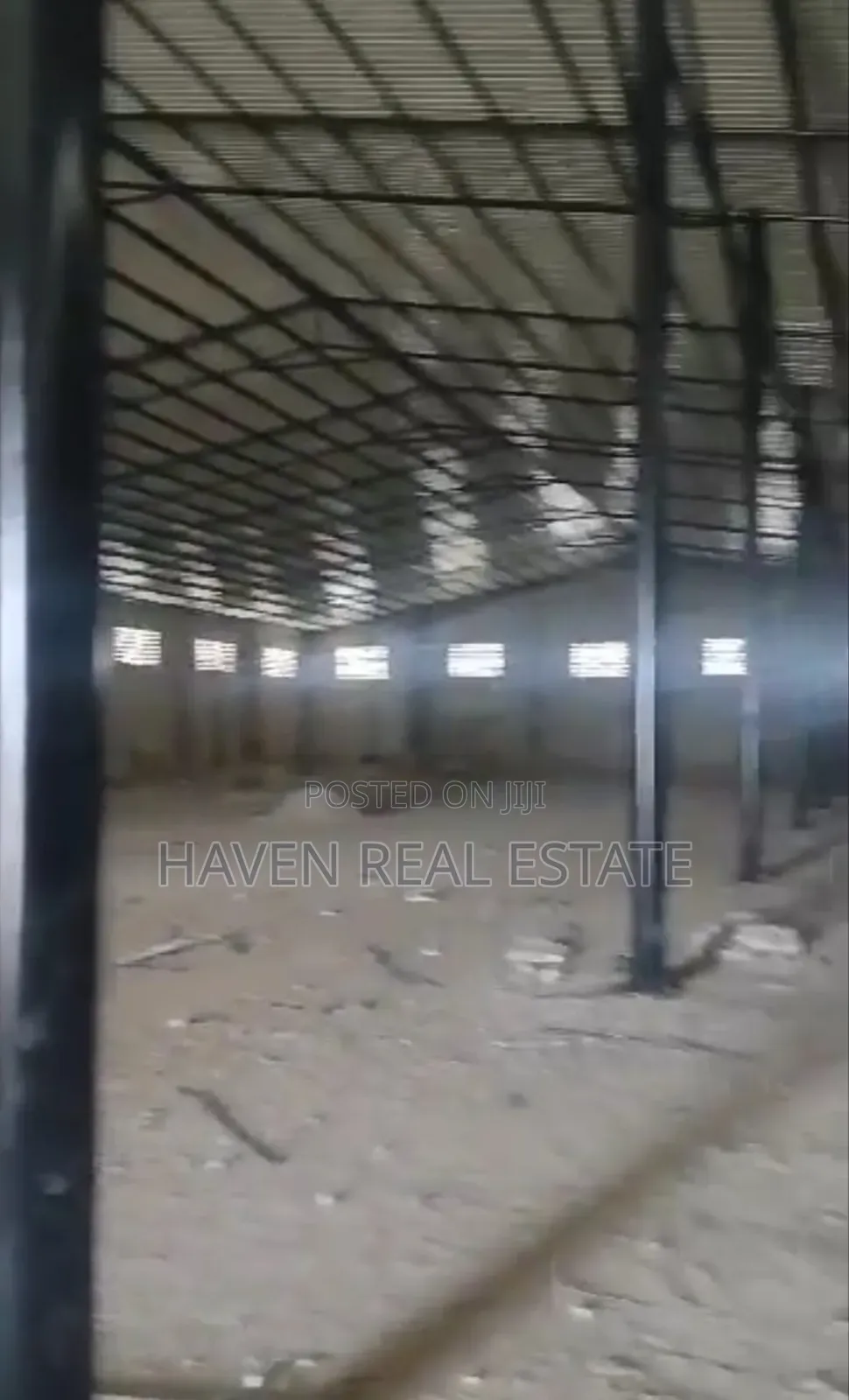 Godown for Rent at Changombe
