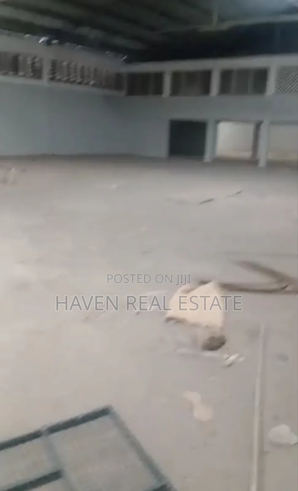 Godown for Rent at Changombe