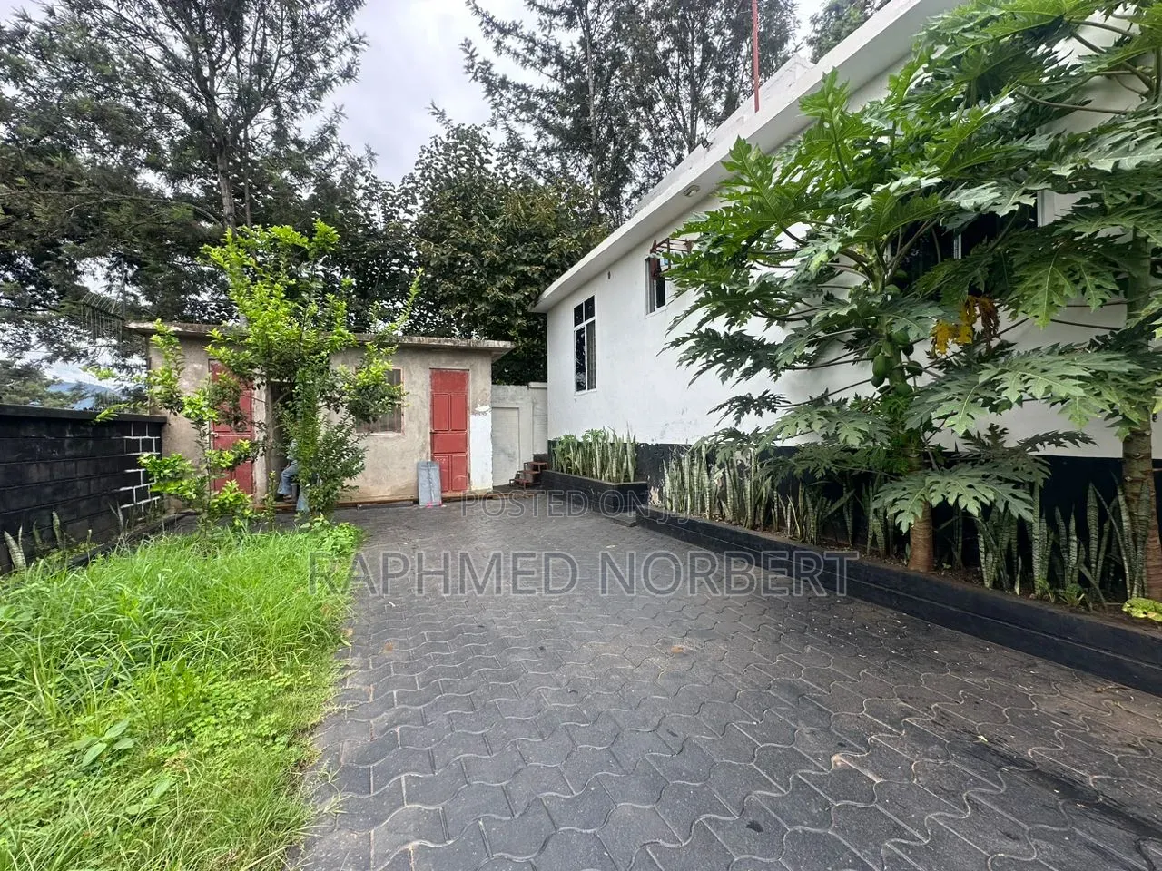 Furnished 3bdrm House in Tanzania Realestates, Central Business Area