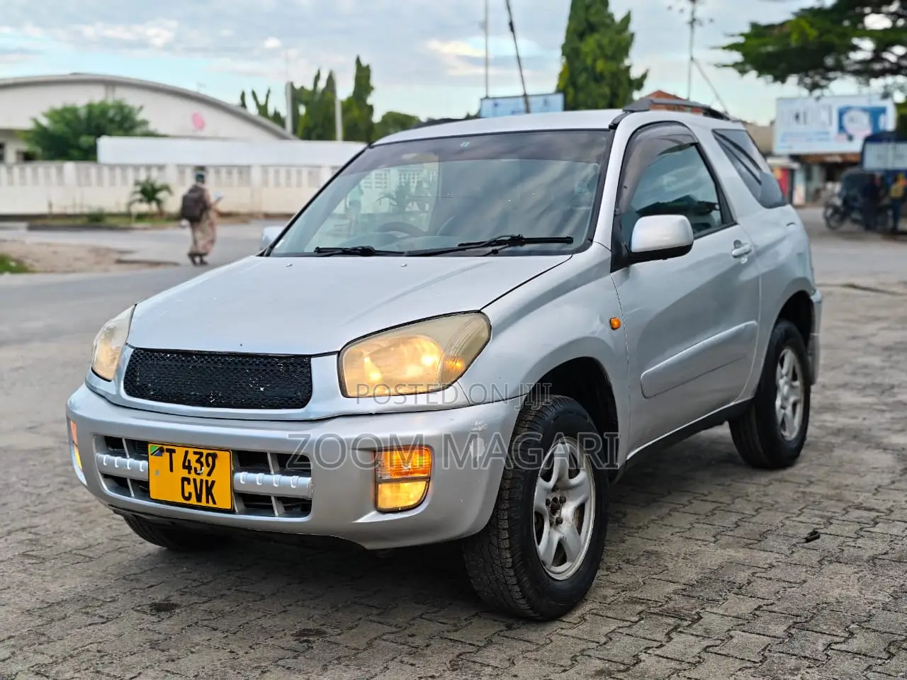 Toyota RAV4 Automatic 2004 Silver