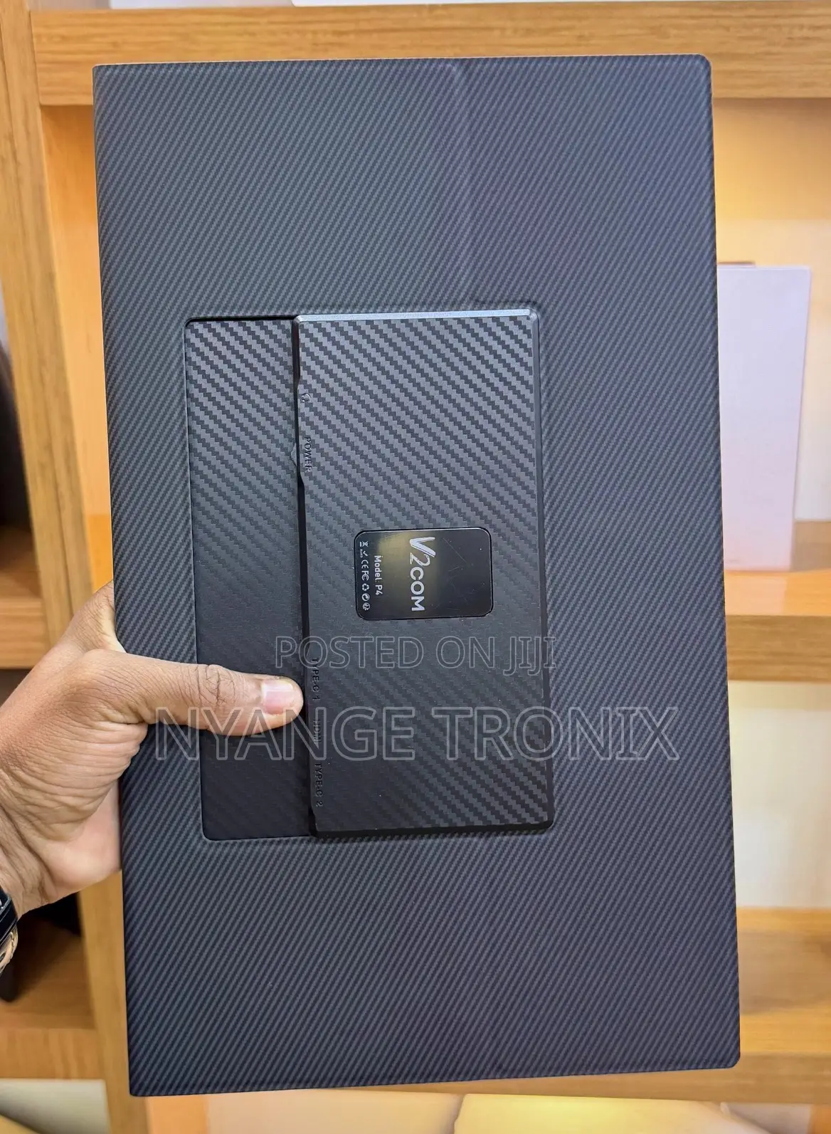 Portable Screen Monitor V2com P4 | 15.6 Inches