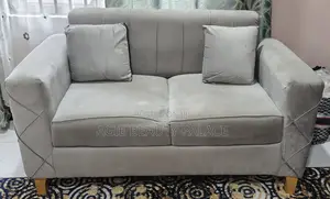 Sofa La Watu Wawili Kwa