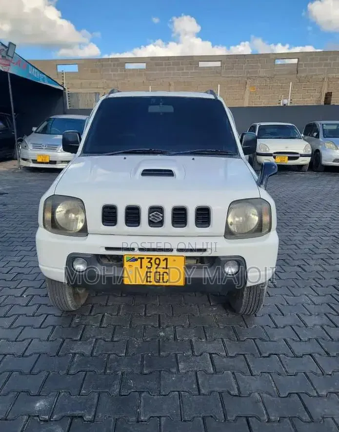 Suzuki Jimny 2005 White