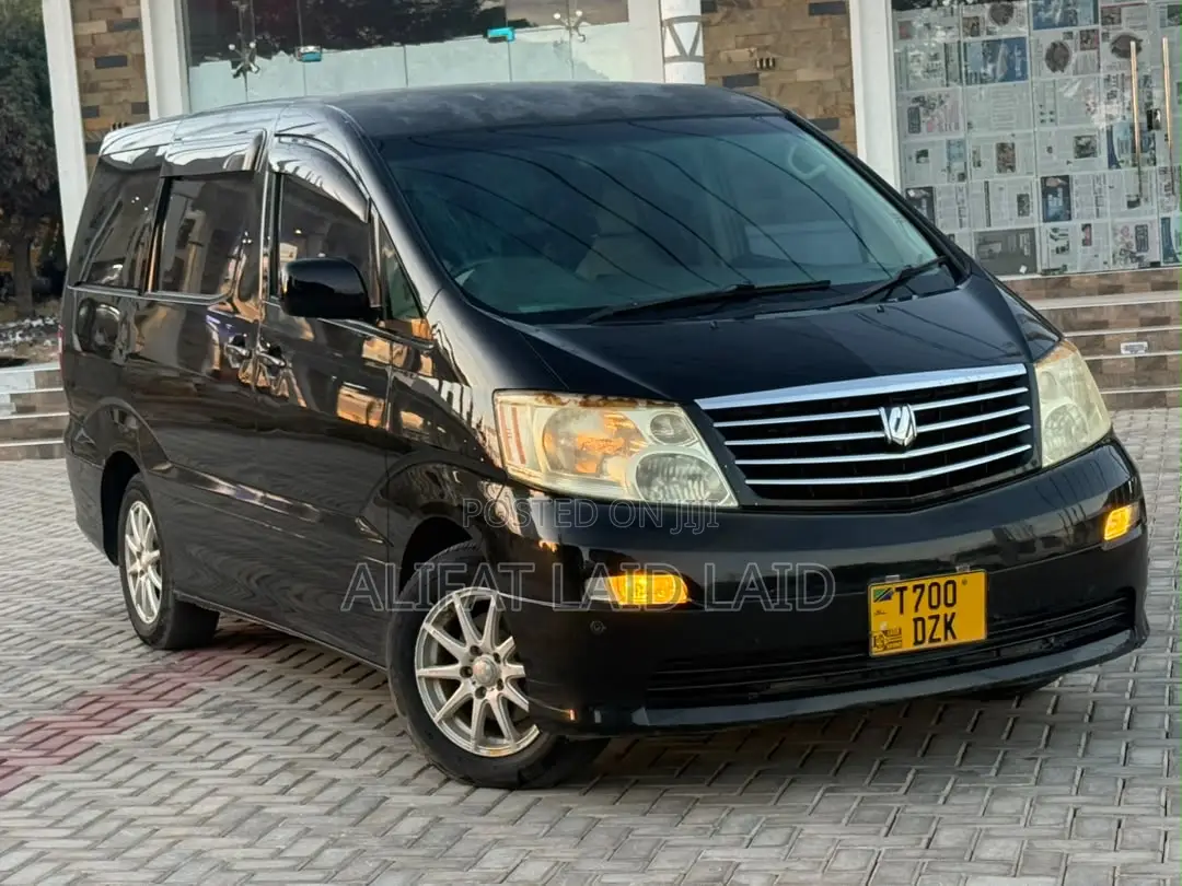 Toyota Alphard 2.4 Petrol AWD 2004 Black