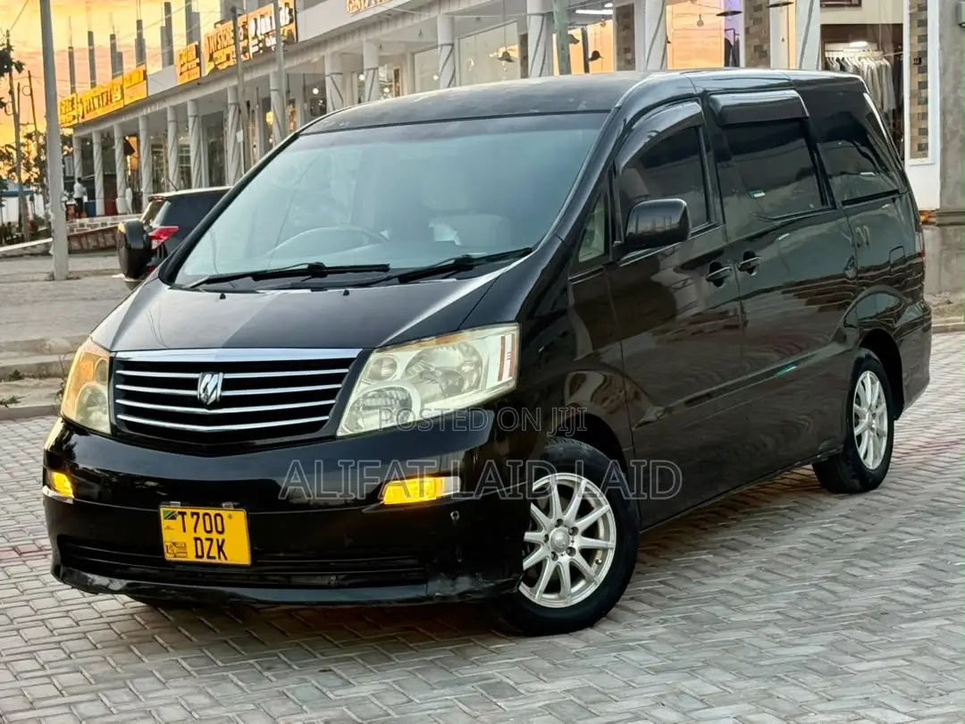 Toyota Alphard 2.4 Petrol AWD 2004 Black