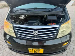 Toyota Alphard 2.4 Petrol AWD 2004 Black