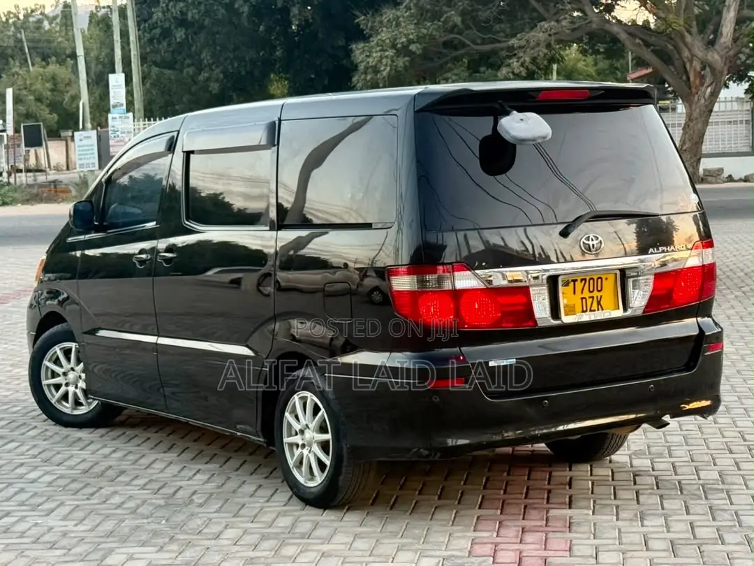 Toyota Alphard 2.4 Petrol AWD 2004 Black
