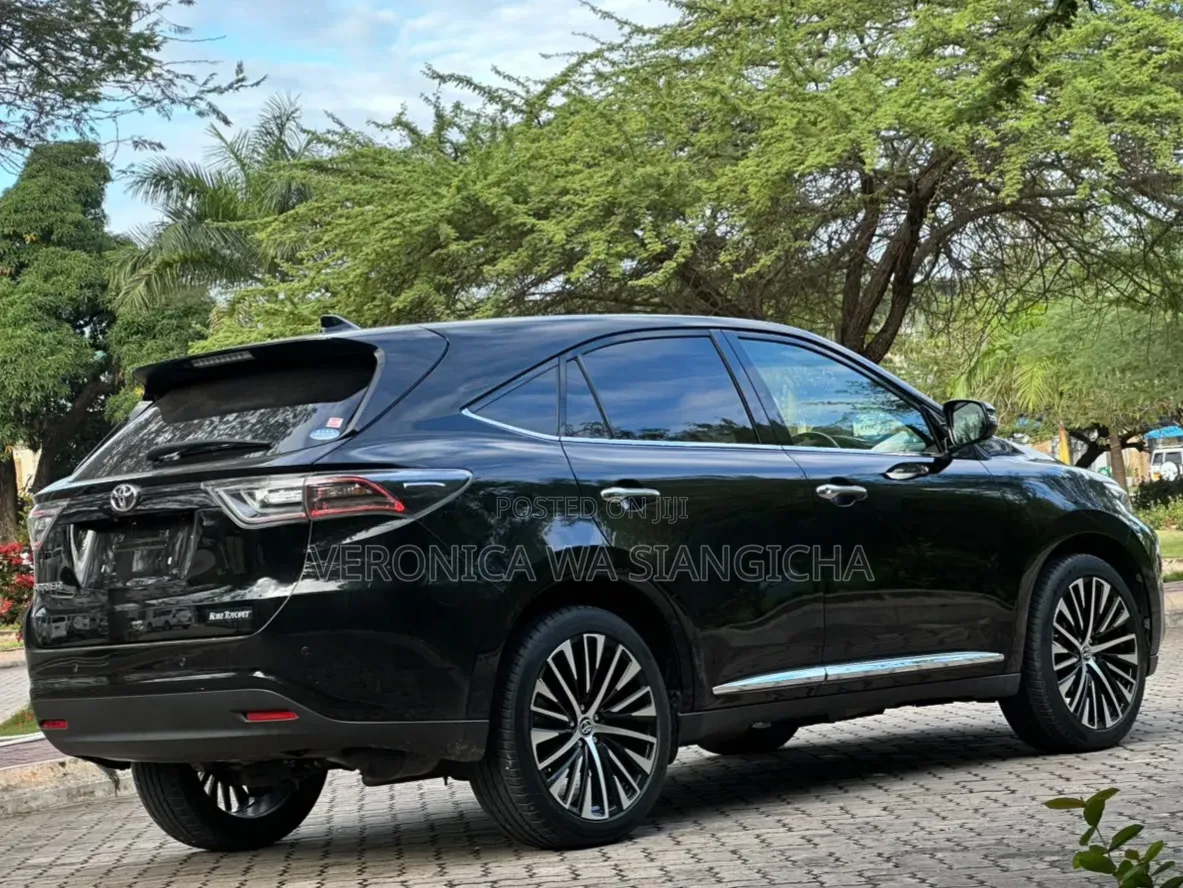 Toyota Harrier 2014 Black