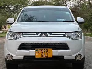 Mitsubishi Outlander 2008 White
