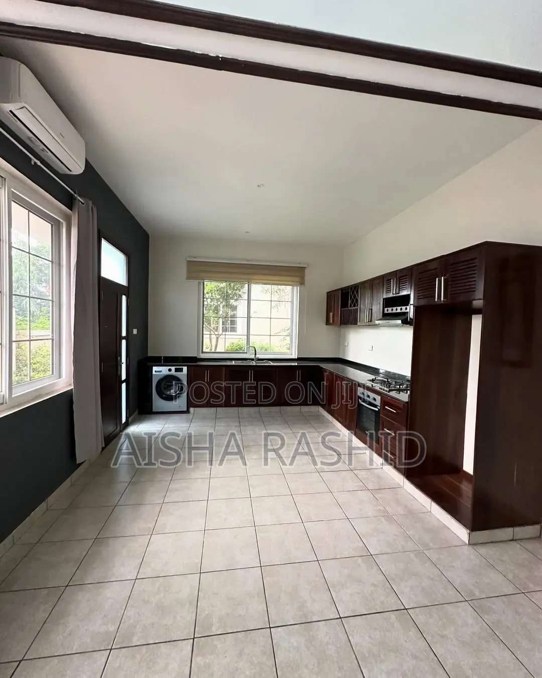5bdrm House in Mbweni for sale