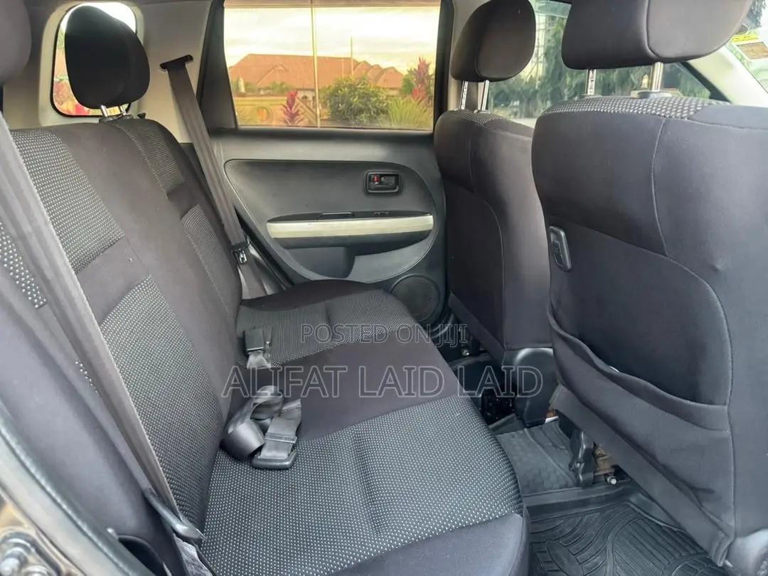 Toyota IST 2004 Black