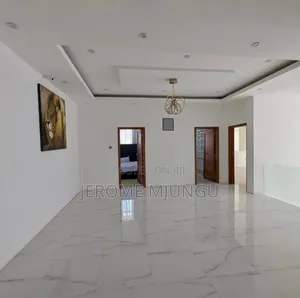 8bdrm House in Ada Estate for rent