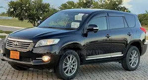 Toyota Vanguard 2012 Black