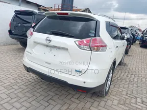 Nissan X-Trail 2.0 Petrol AWD 2016 White