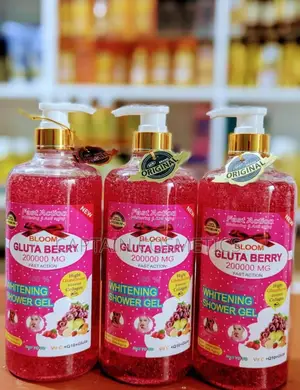 Hii Ni “Bloom Gluta Berry 200000 Mg Whitening Shower Gel”.