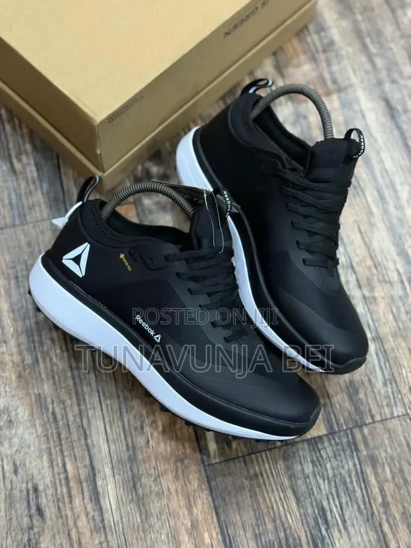 Reebok Low Cut Sneakers Og