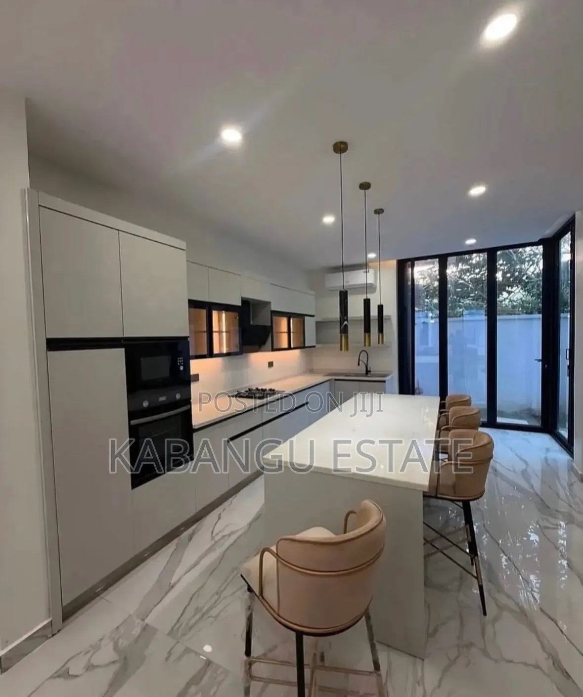Furnished 5bdrm Apartment in Oysterbay for rent