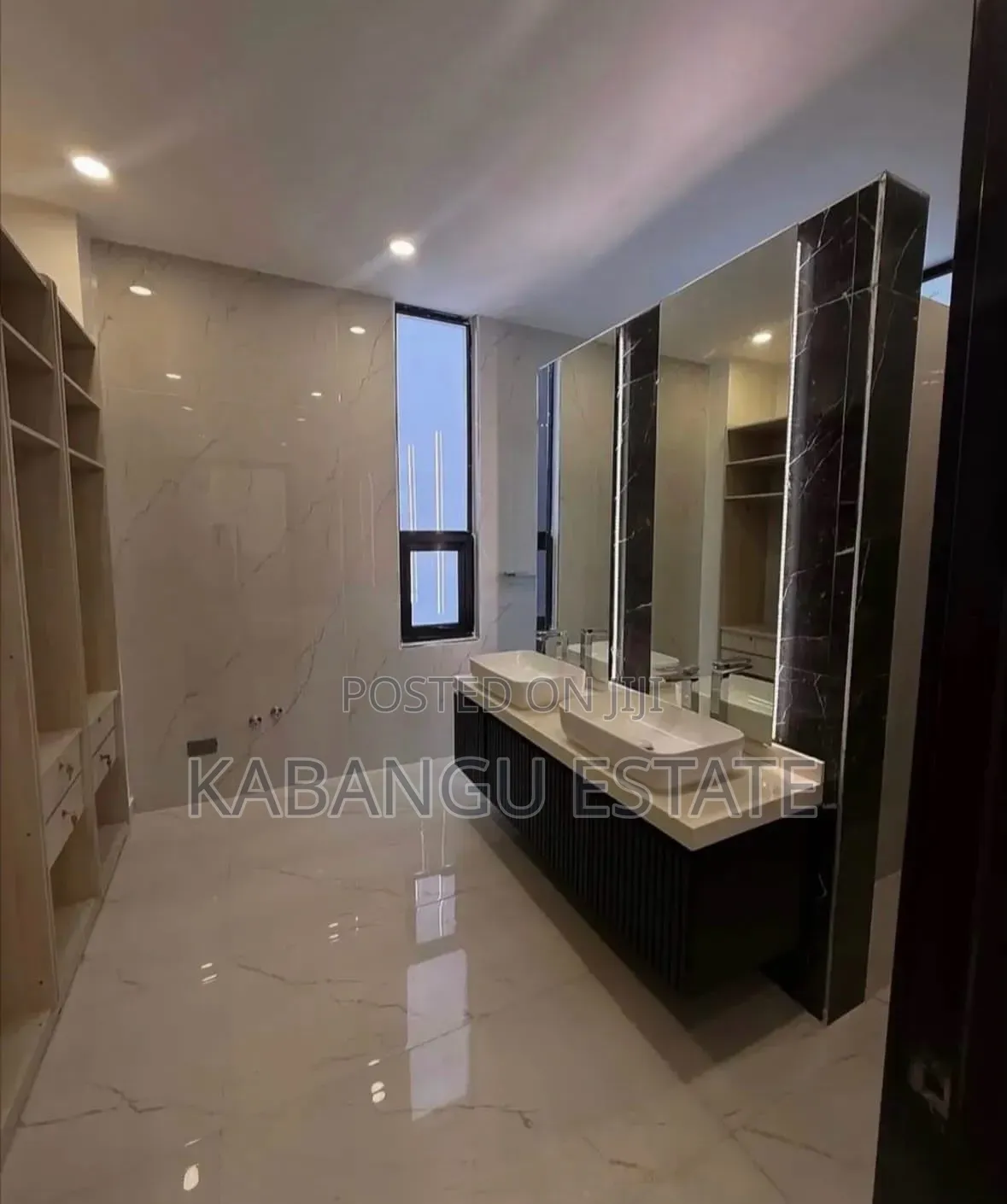 Furnished 5bdrm Apartment in Oysterbay for rent