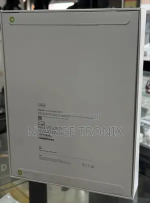 New Apple iPad Air 13 (2026) 128 GB Silver