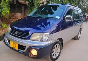 Toyota Noah 2.0 AWD (8 Seater) 2001 Blue
