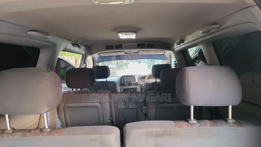 Toyota Noah 2.0 AWD (8 Seater) 2001 Blue