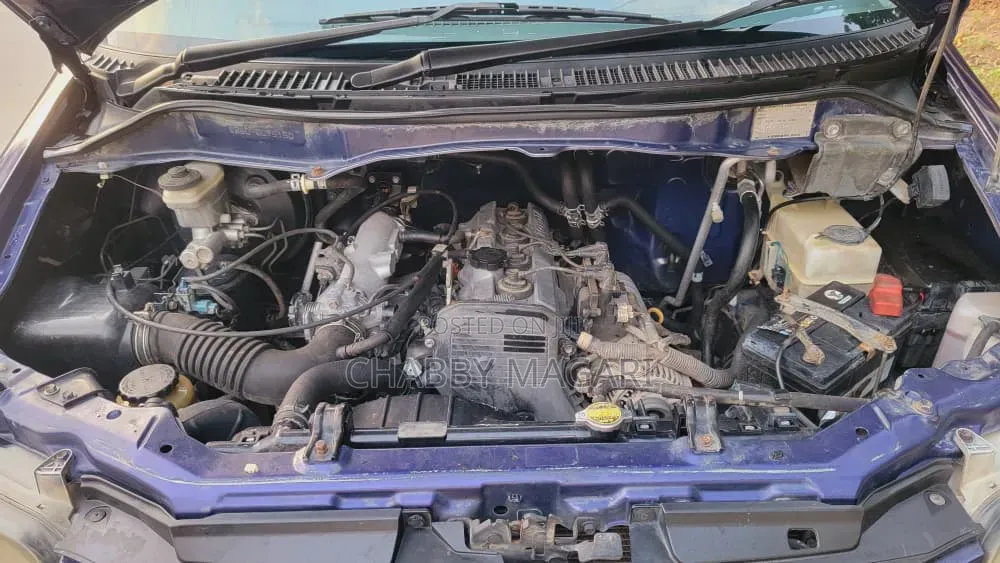 Toyota Noah 2.0 AWD (8 Seater) 2001 Blue
