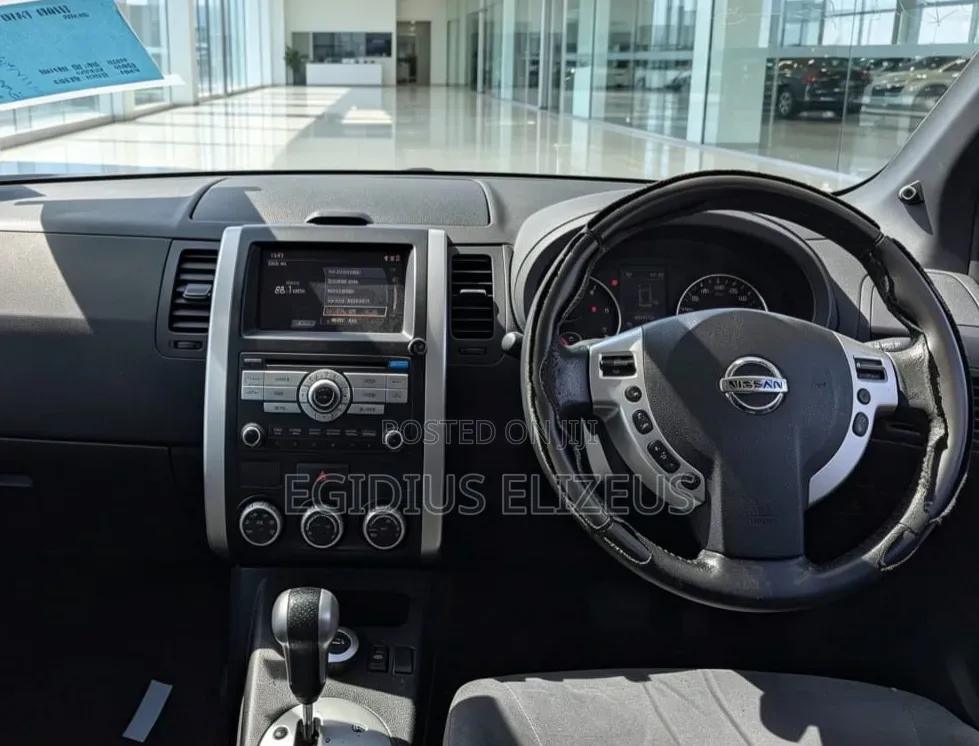 Nissan X-Trail 2013 Gray